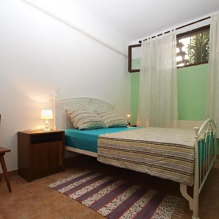 Apartment Fuer 4 Personen Ca 40 Qm In Pula, Istrien Istrische Riviera *